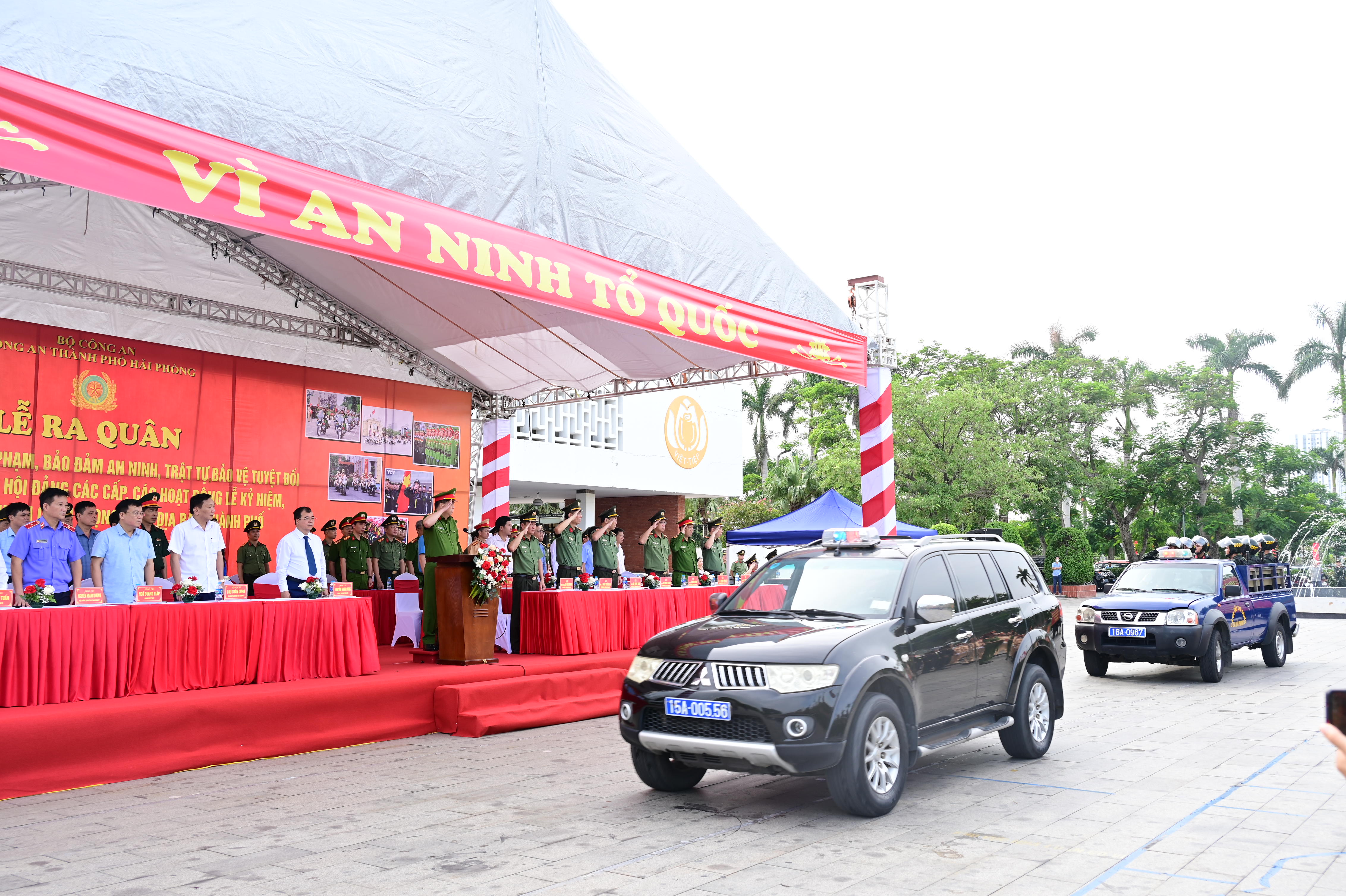 Bảo vệ ANTT 2 ngày đầu dịp nghỉ lễ Quốc khánh 2/9 - Phá 3 chuyên án mại dâm, 1 ổ nhóm ma túy, làm rõ 12 vụ phạm pháp